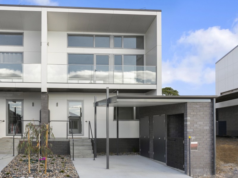 36/1B Bournville Crescent, Claremont TAS 7011