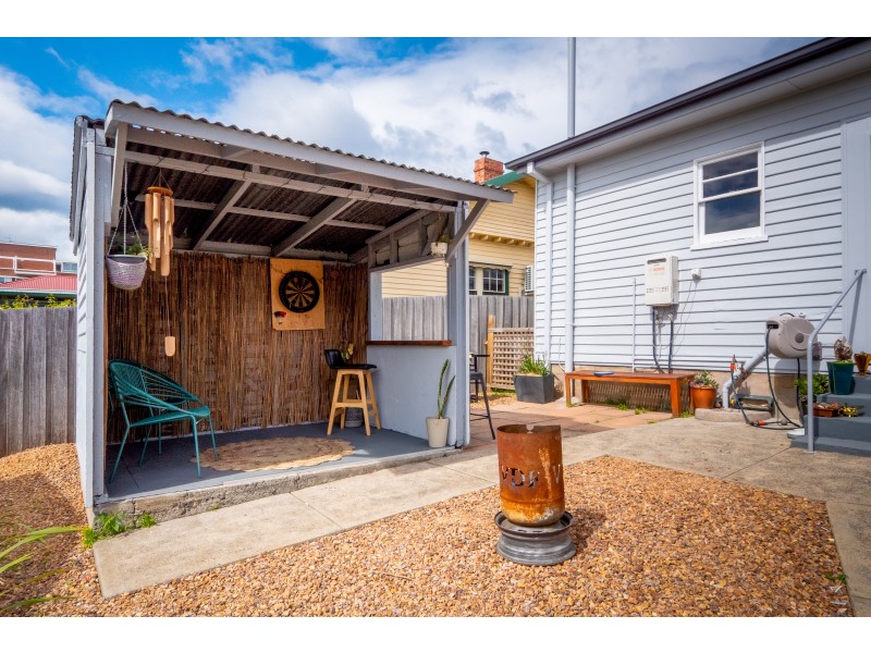 10 Springvale Avenue, New Town TAS 7008