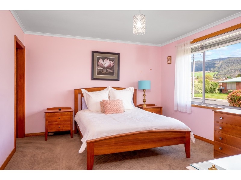19 Barrett Street, Glenorchy TAS 7010
