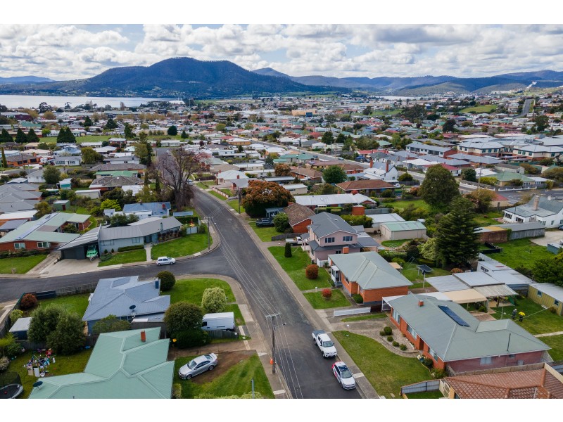 19 Barrett Street, Glenorchy TAS 7010