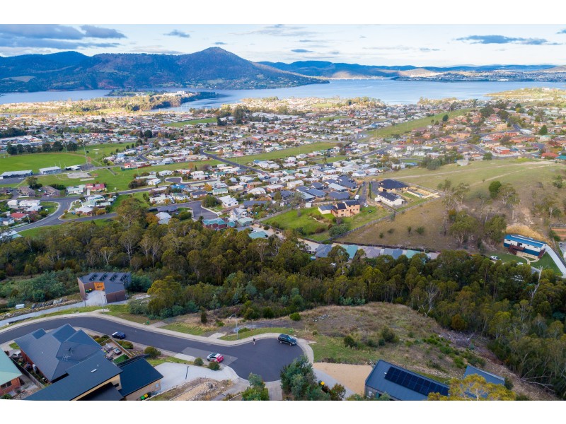 37 Ebden Street, Claremont TAS 7011