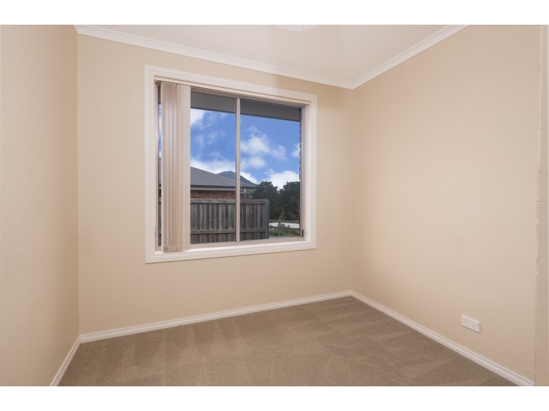 8/1-3 Leighland Road, Claremont TAS 7011