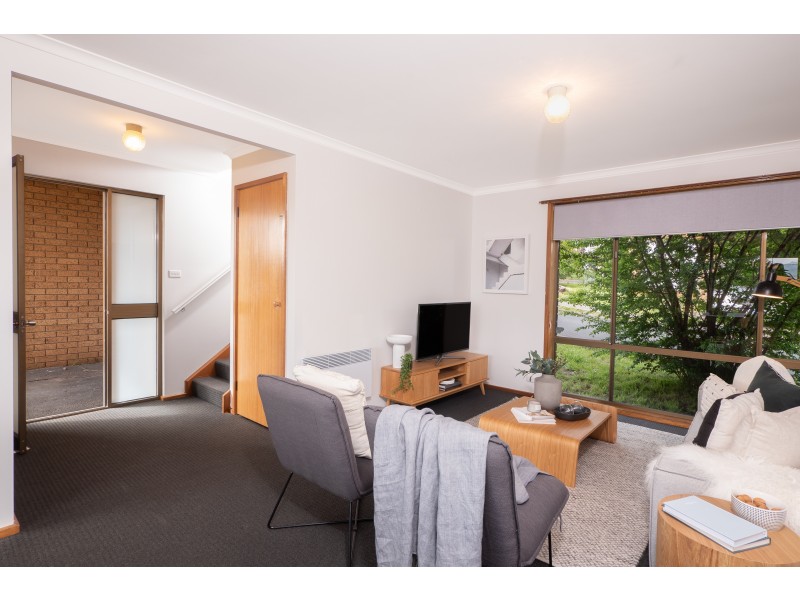 25/4 Clifford Court, Howrah TAS 7018