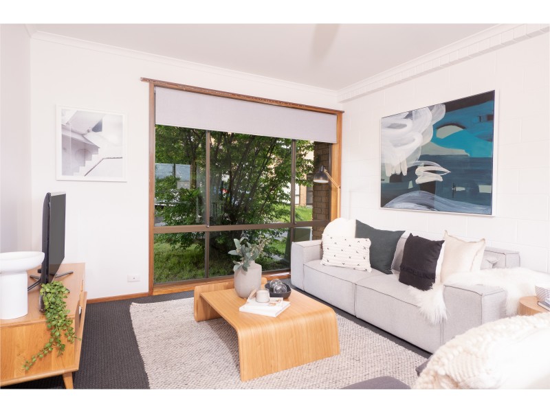 25/4 Clifford Court, Howrah TAS 7018