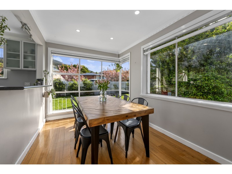 6 Catherine Street, Berriedale TAS 7011