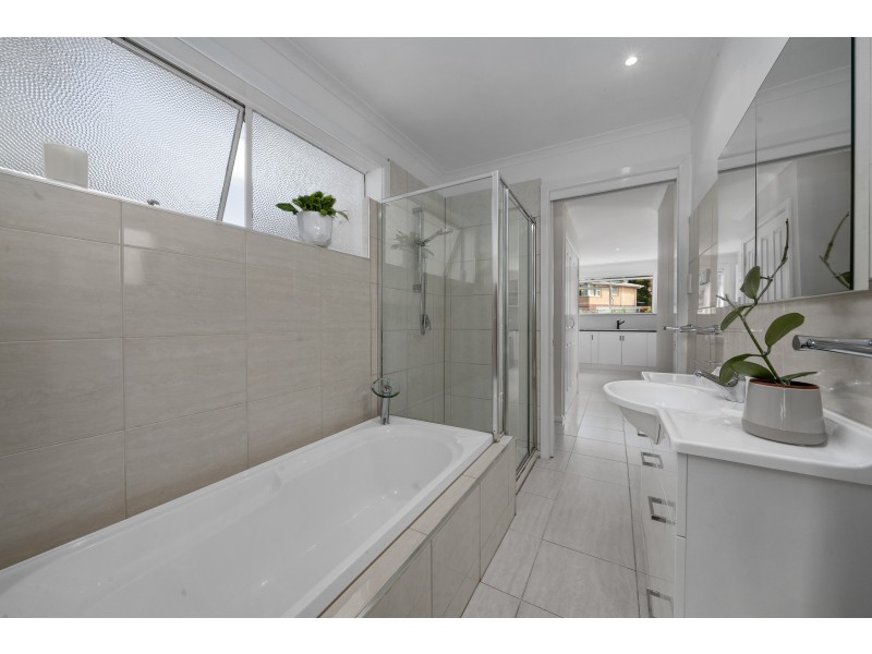 6 Catherine Street, Berriedale TAS 7011