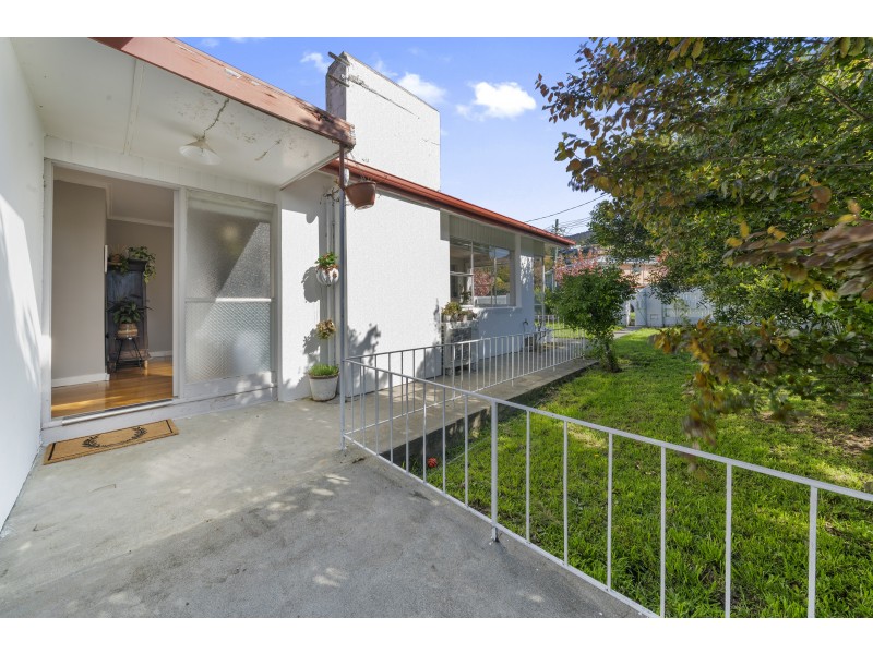 6 Catherine Street, Berriedale TAS 7011