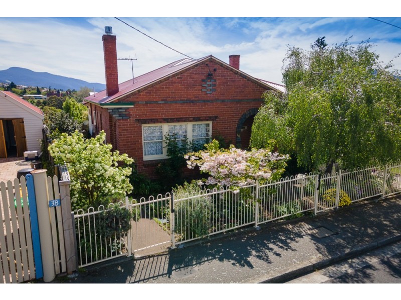 40 Cross Street, New Town TAS 7008
