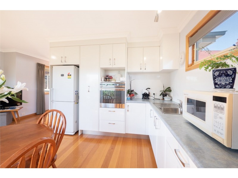 40 Cross Street, New Town TAS 7008