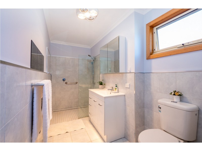 40 Cross Street, New Town TAS 7008