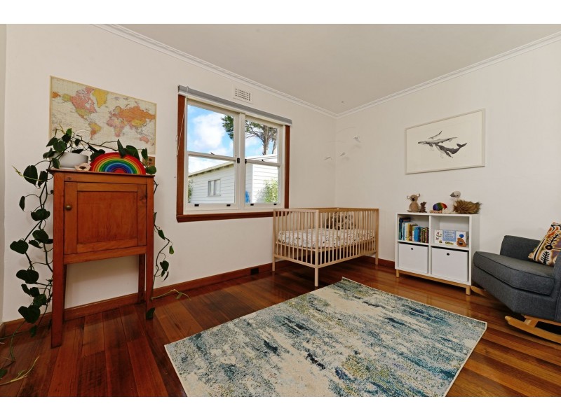 2 Dunedin Close, Claremont TAS 7011