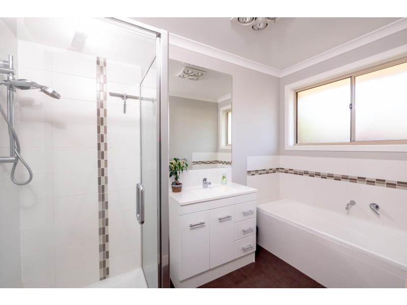 4 Thomas Court, Brighton TAS 7030