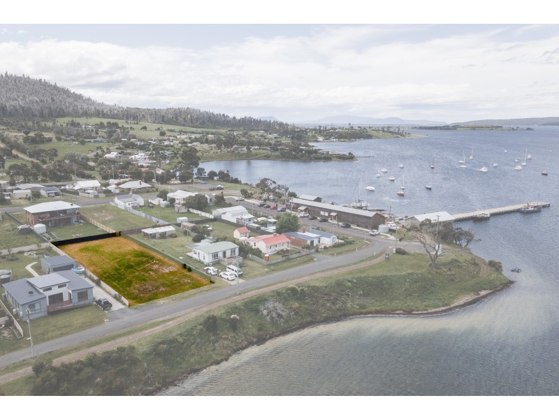 8 Dunalley Esplanade, Dunalley TAS 7177