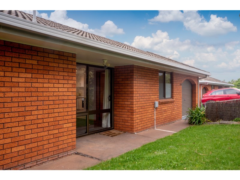 1/24 Cavesham Road, West Moonah TAS 7009