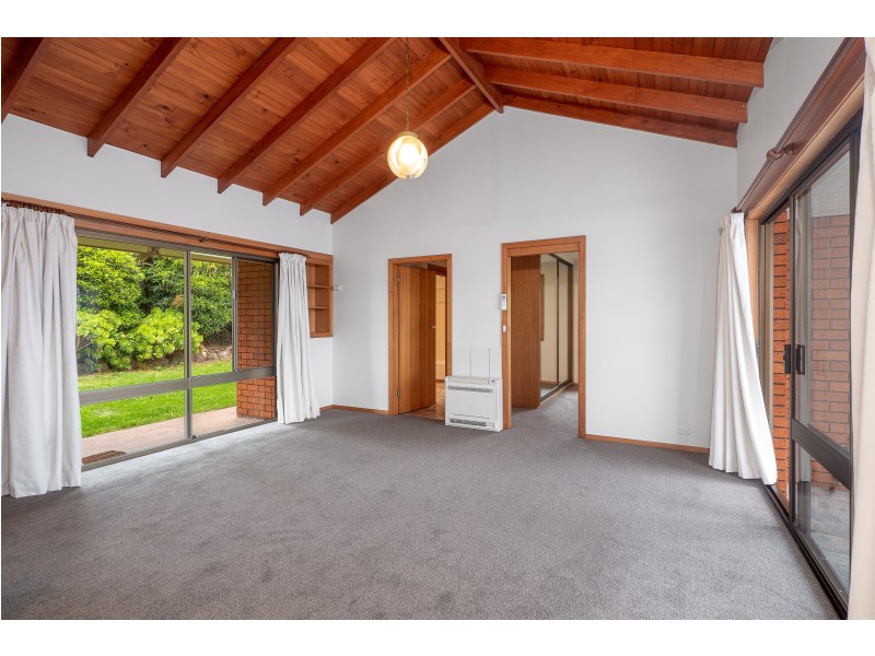1/24 Cavesham Road, West Moonah TAS 7009