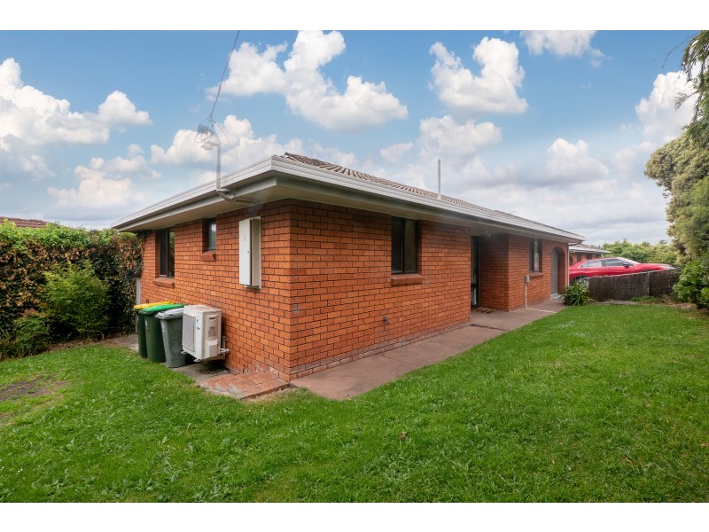 1/24 Cavesham Road, West Moonah TAS 7009