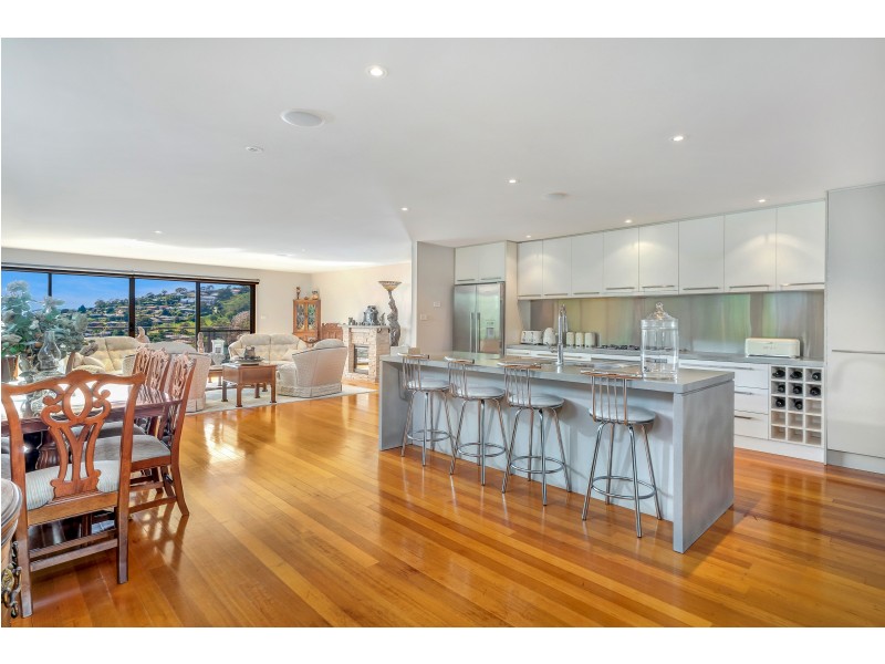 30 Donald Court, Glenorchy TAS 7010