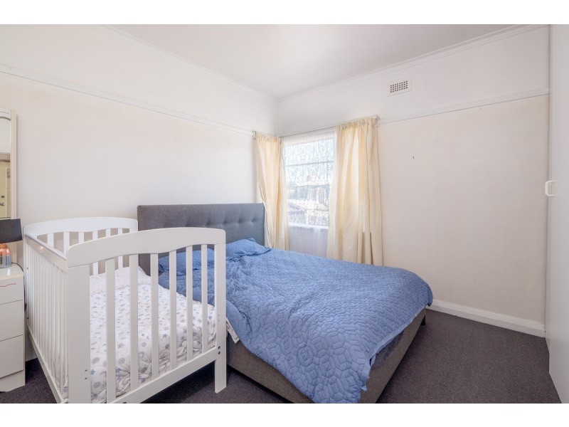 5 Somerton Crescent, Derwent Park TAS 7009