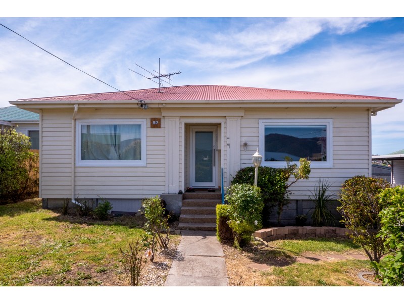 92 Renfrew Circle, Goodwood TAS 7010