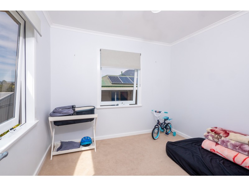 92 Renfrew Circle, Goodwood TAS 7010