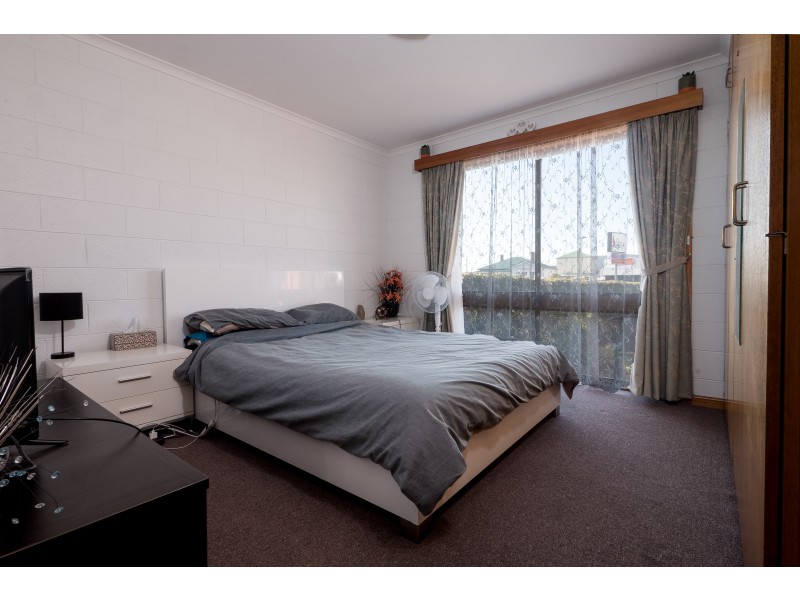 1/60 Main Road, Claremont TAS 7011