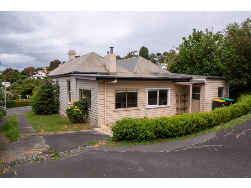 36 Giblin Street, Lenah Valley TAS 7008