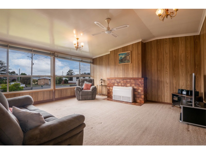28 Connewarre Crescent, Berriedale TAS 7011
