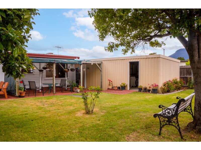 28 Connewarre Crescent, Berriedale TAS 7011