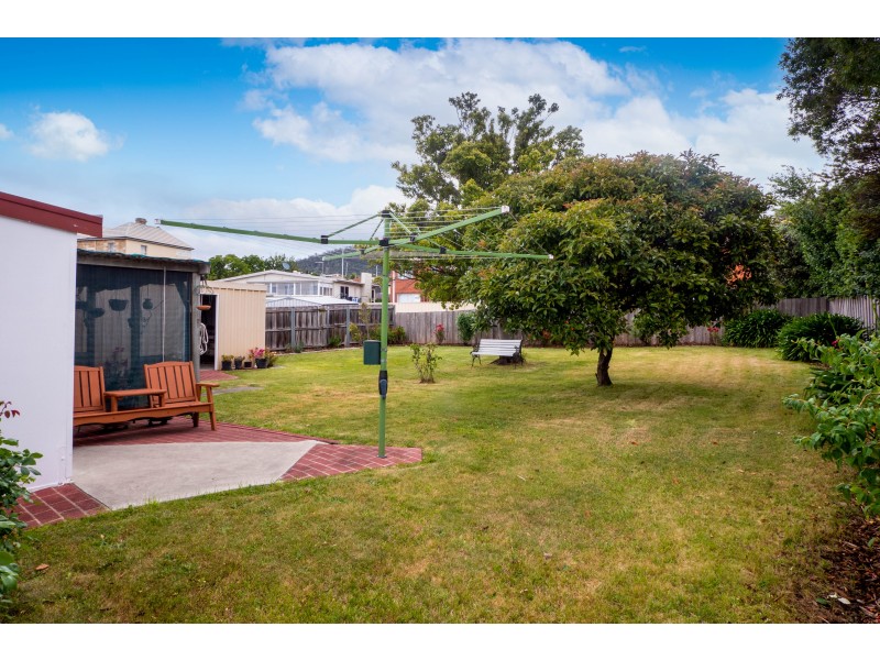 28 Connewarre Crescent, Berriedale TAS 7011