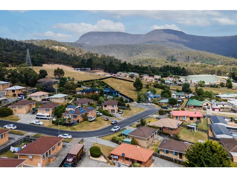 1/5 Longley Court, Glenorchy TAS 7010