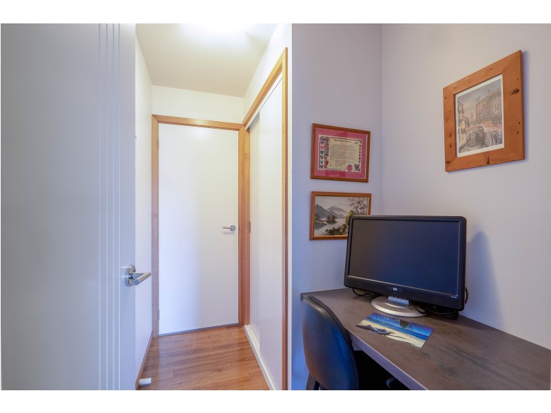 77 Edinburgh Crescent, Goodwood TAS 7010