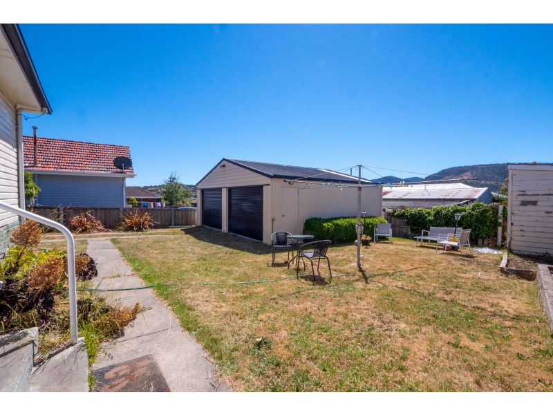 11 Keynsham Road, Claremont TAS 7011