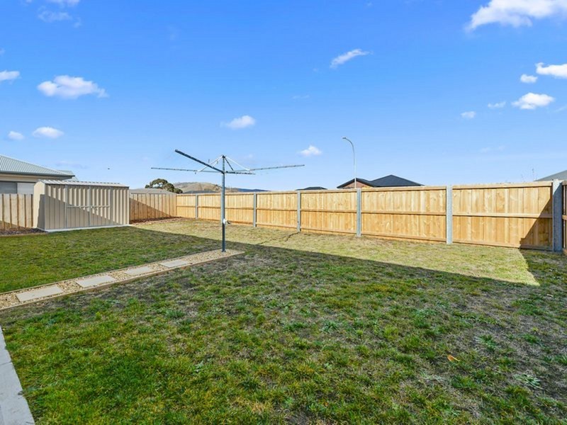 2 Haskell Place, Brighton TAS 7030
