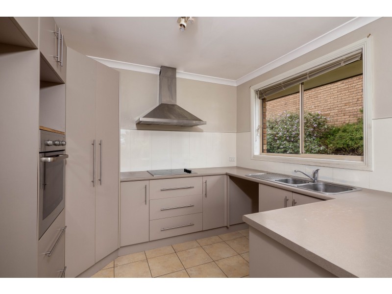 16 Emmaline Court, Rokeby TAS 7019