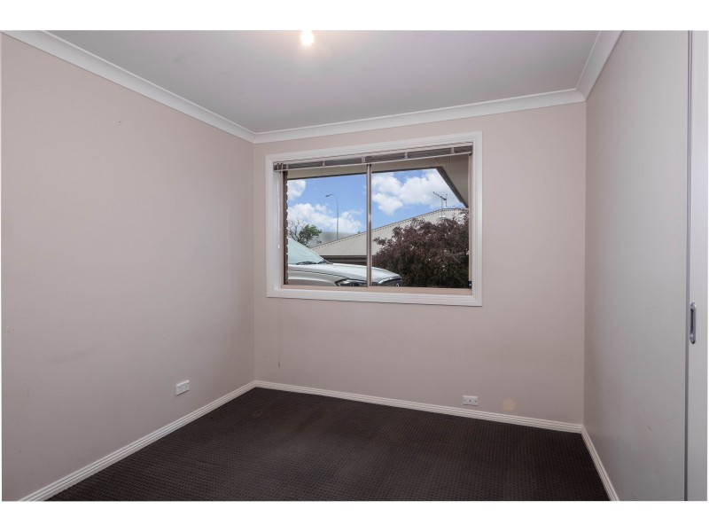 16 Emmaline Court, Rokeby TAS 7019
