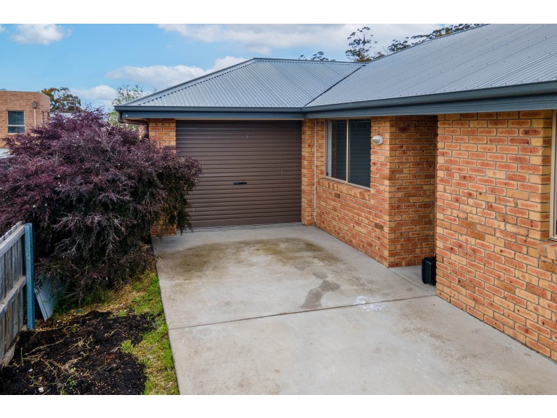 16 Emmaline Court, Rokeby TAS 7019