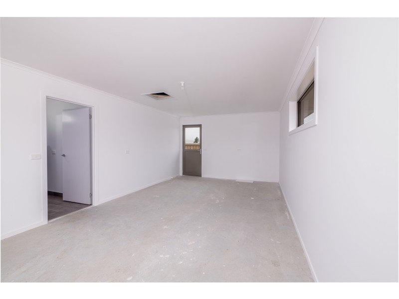 8/20 Magnolia Lane, Brighton TAS 7030