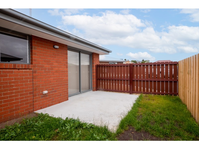 8/20 Magnolia Lane, Brighton TAS 7030