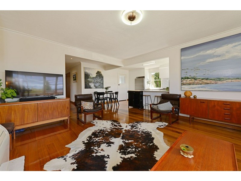 2 Dunedin Close, Claremont TAS 7011