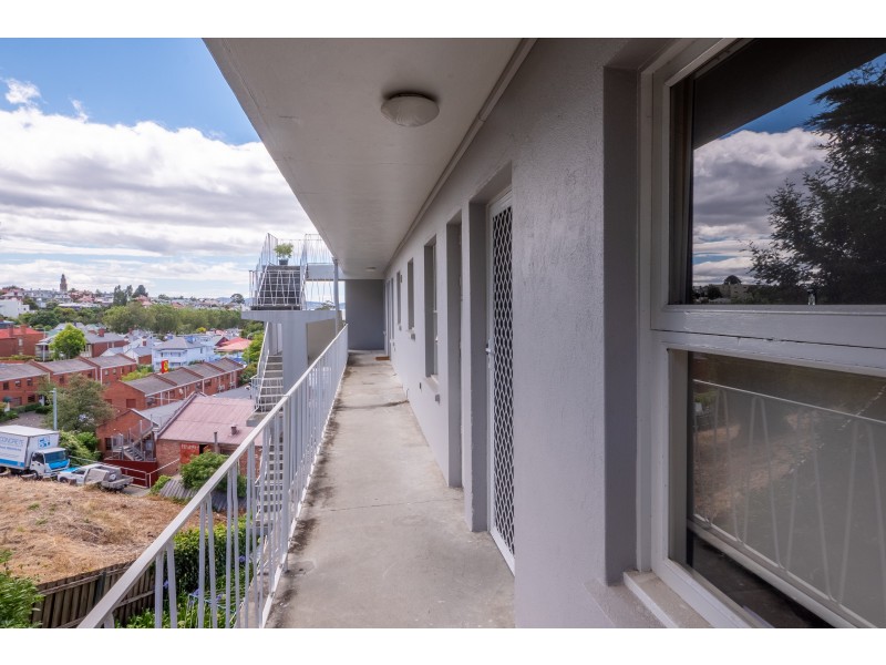 9/4 Jersey Street, Sandy Bay TAS 7005