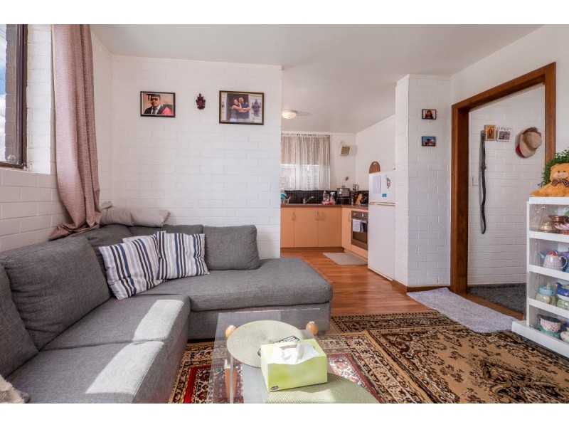1/10 Charles Street, Moonah TAS 7009