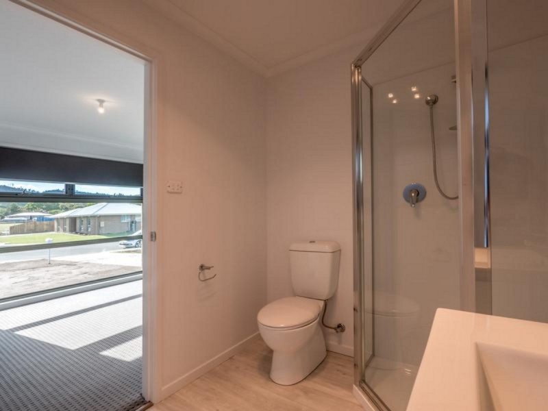 27 Holmfield Avenue, Clarendon Vale TAS 7019