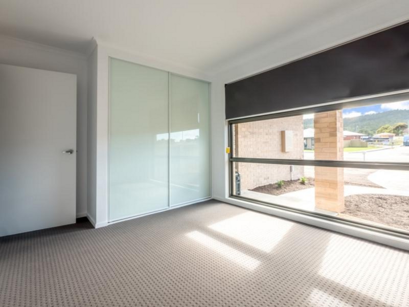 27 Holmfield Avenue, Clarendon Vale TAS 7019