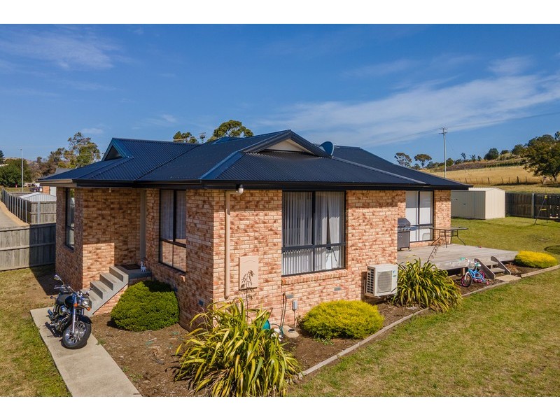 13 Collis Court, Brighton TAS 7030