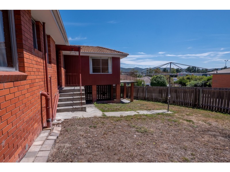 1/37 Dollery Drive, Kingston TAS 7050