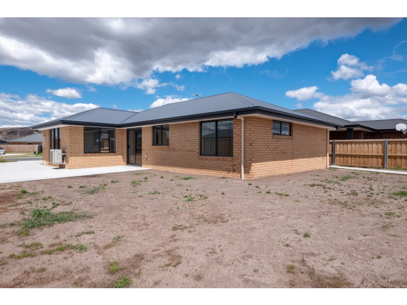 30 Hollingsworth Street, Brighton TAS 7030