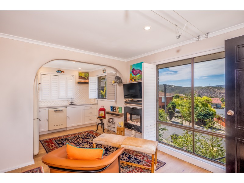 1/6 Nelis Court, Lutana TAS 7009