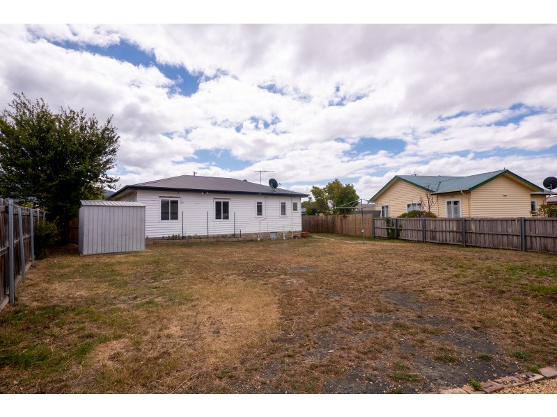 9 Seamew Street, Claremont TAS 7011
