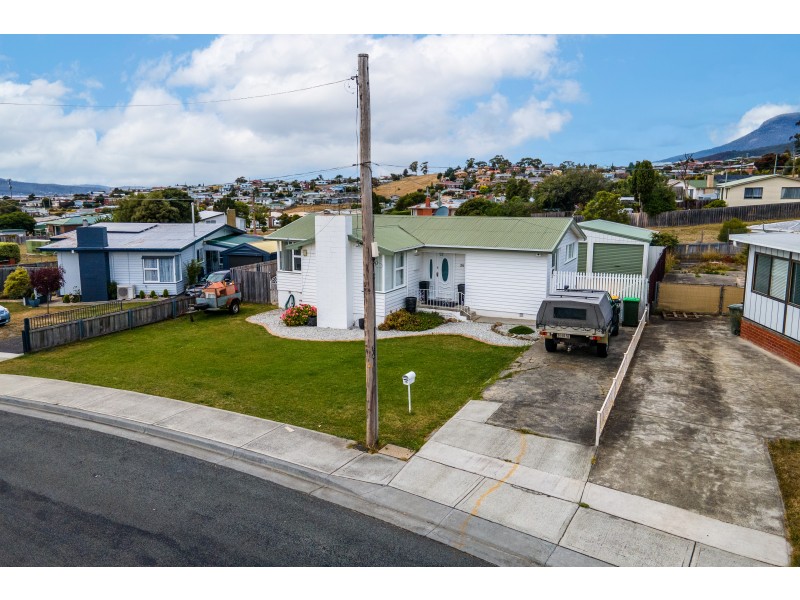 26 Esdaile Street, Claremont TAS 7011
