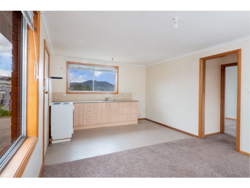 2/69 Kenbrae Avenue, Glenorchy TAS 7010